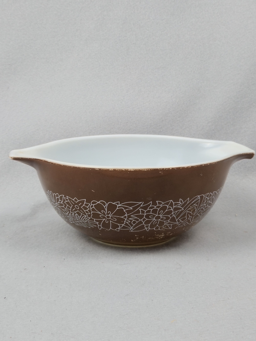 Pyrex Woodland 442 Cinderella Bowl Brown Floral 1.5 Qt Vintage Retro Collectible